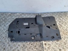 AUDI Q7 4L Dashboard Lower